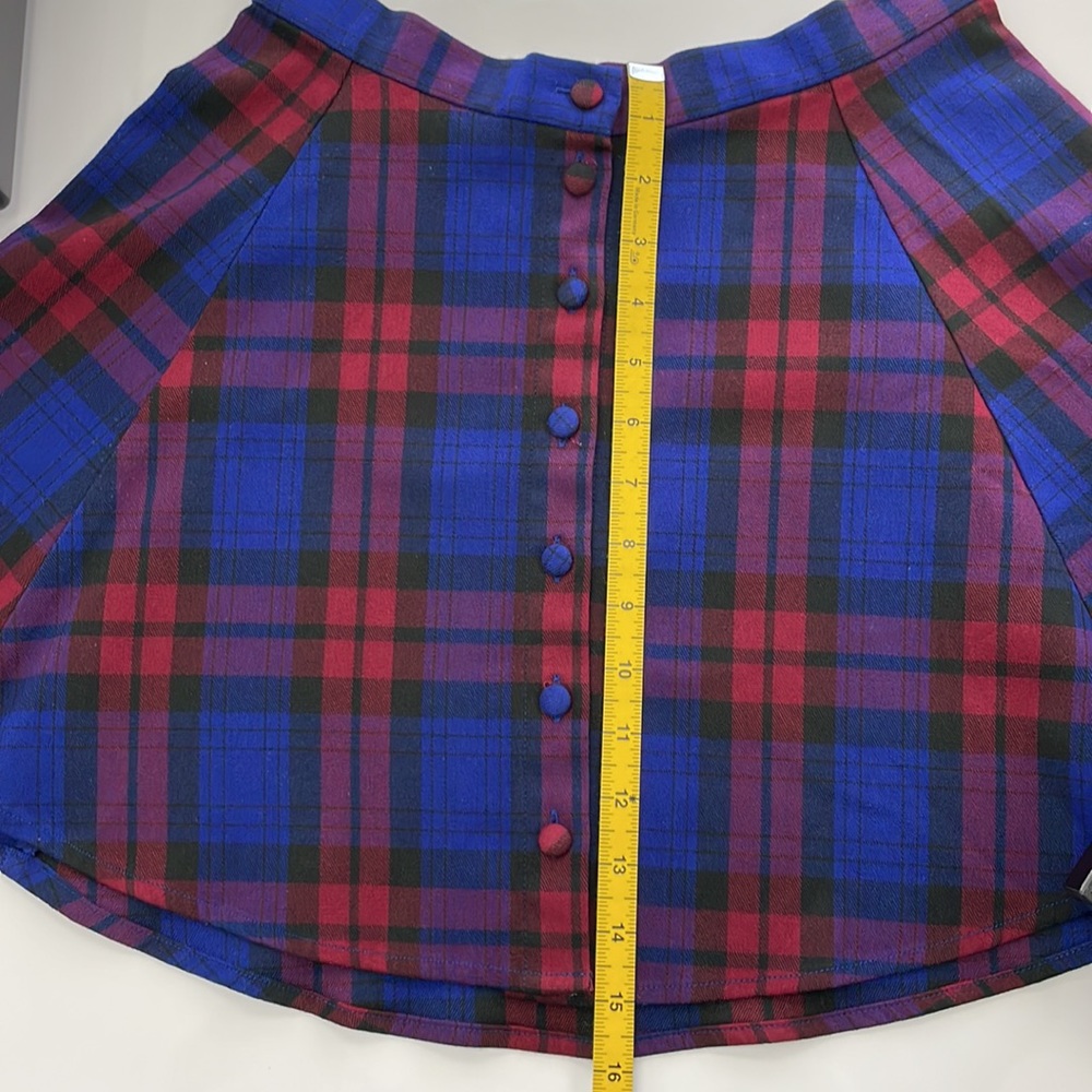 Forever 21 Plaid Mini Skater Skirt w/ Front Buttons - Picture 9 of 10
